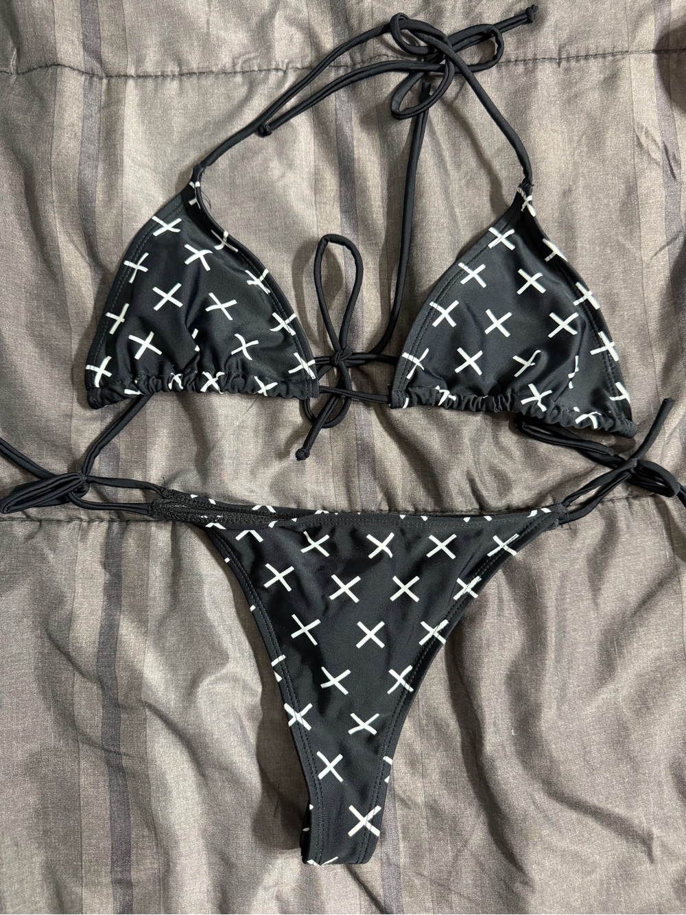 Boutine LA Black Bikini Set